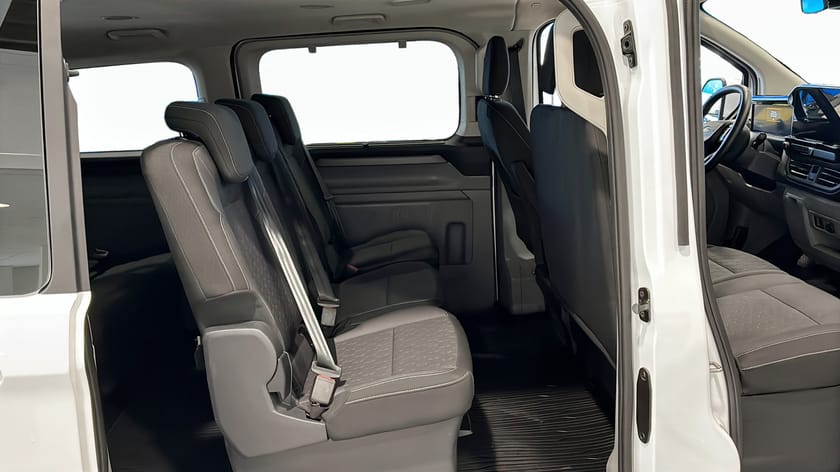 Bild 5 av Ford Tourneo Custom 340 Plug-in Hybrid V710 25.25 TITANIUM 340L PHEV A FWD