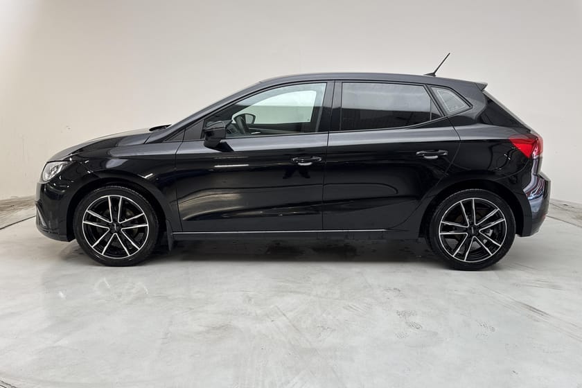 Bild 2 av SEAT Ibiza 1.0 TSI 5dr (110hk) FR CarPlay
