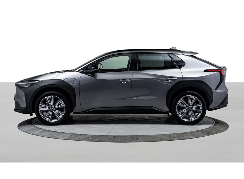 Bilde 4 av Subaru Solterra SPORT, LAV KM, HENGERFESTE, HARMAN KARDON ++