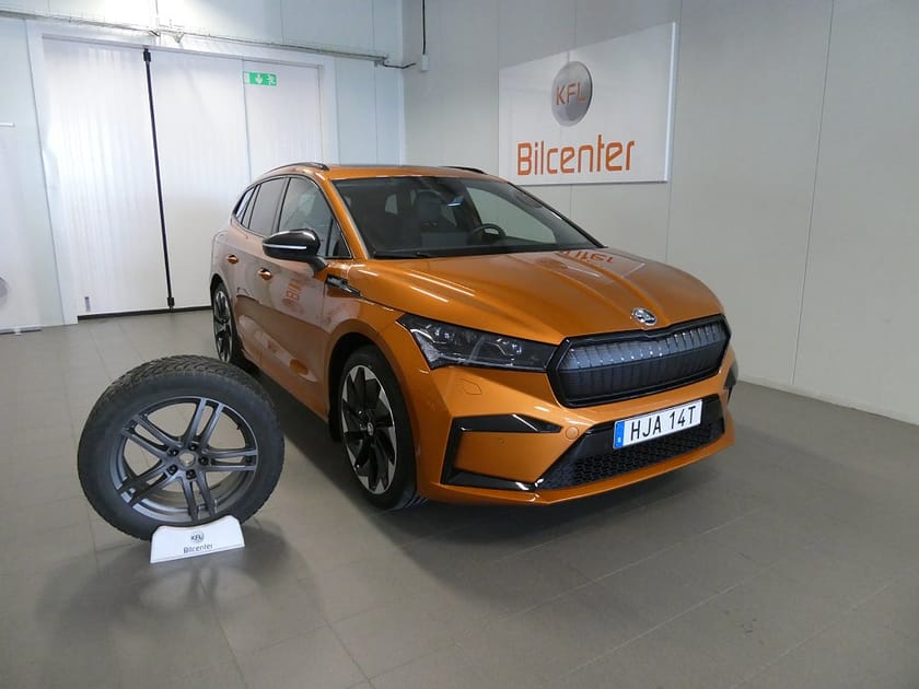 Bild 1 av Škoda Enyaq iV 80 Skoda SPORTLINE Pano-Värmare-Drag-Kamera-Navi-SoV