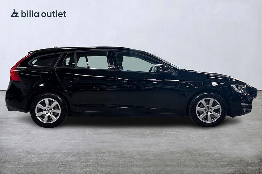 Bild 5 av Volvo V60 T3 Business 152hk Drag Rattvärm P-värm PDC KamremBytt