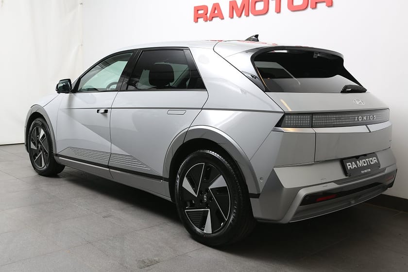 Bild 3 av Hyundai Ioniq 5 Facelift 84 kWh AWD Advanced | Tech-paket panoramatak