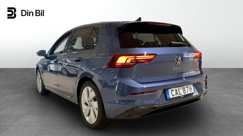 Bild 3 av Volkswagen Golf LIFE ETSI 150HK DSG BACKKAMERA / T