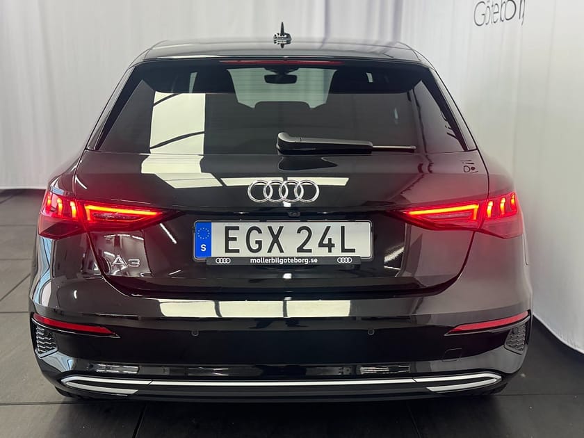 Bild 5 av Audi A3 Sportback 35 TFSI Proline Värmare/B-kamera/Evo pkt/18"