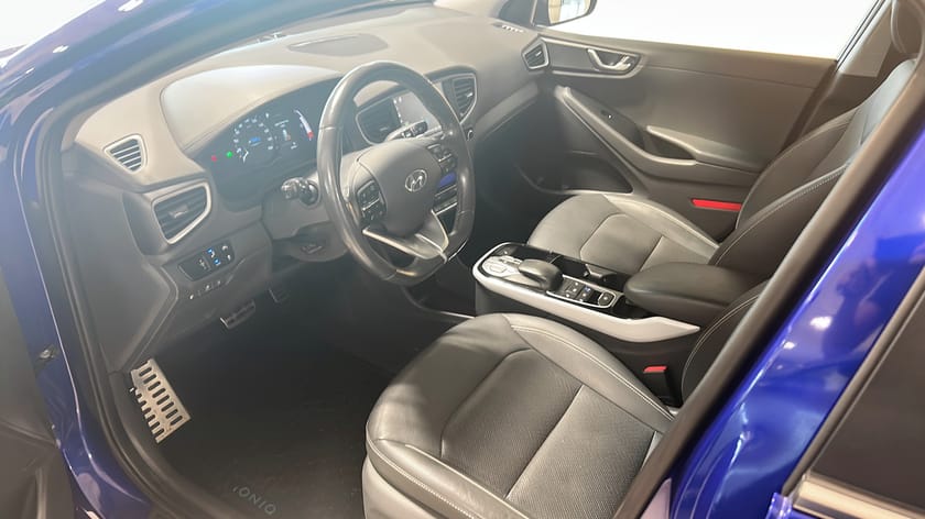 Bild 5 av Hyundai Ioniq Electric Premium Plus 28 kWh Sommarkampanj 3,95%