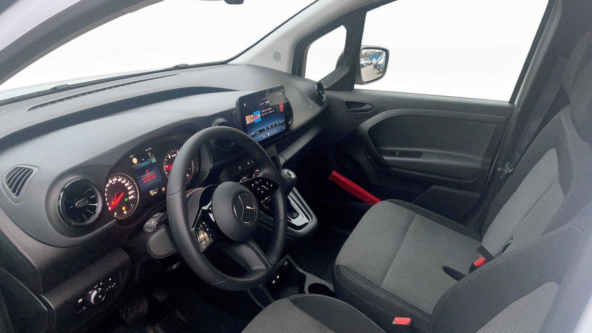 Mercedes-Benz Citan 110 CDI 2024, bild 4/18