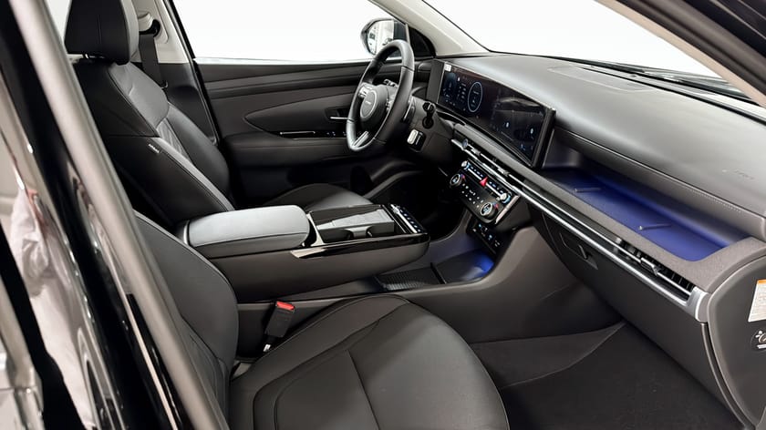 Bild 3 av Hyundai Tucson PHEV 4WD Essential - Plug-in Hybrid - AWD (Fyrhjulsdrift)