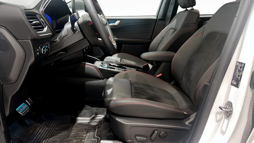 Bild 5 av Ford Kuga Plug-In Hybrid ST-LINE X