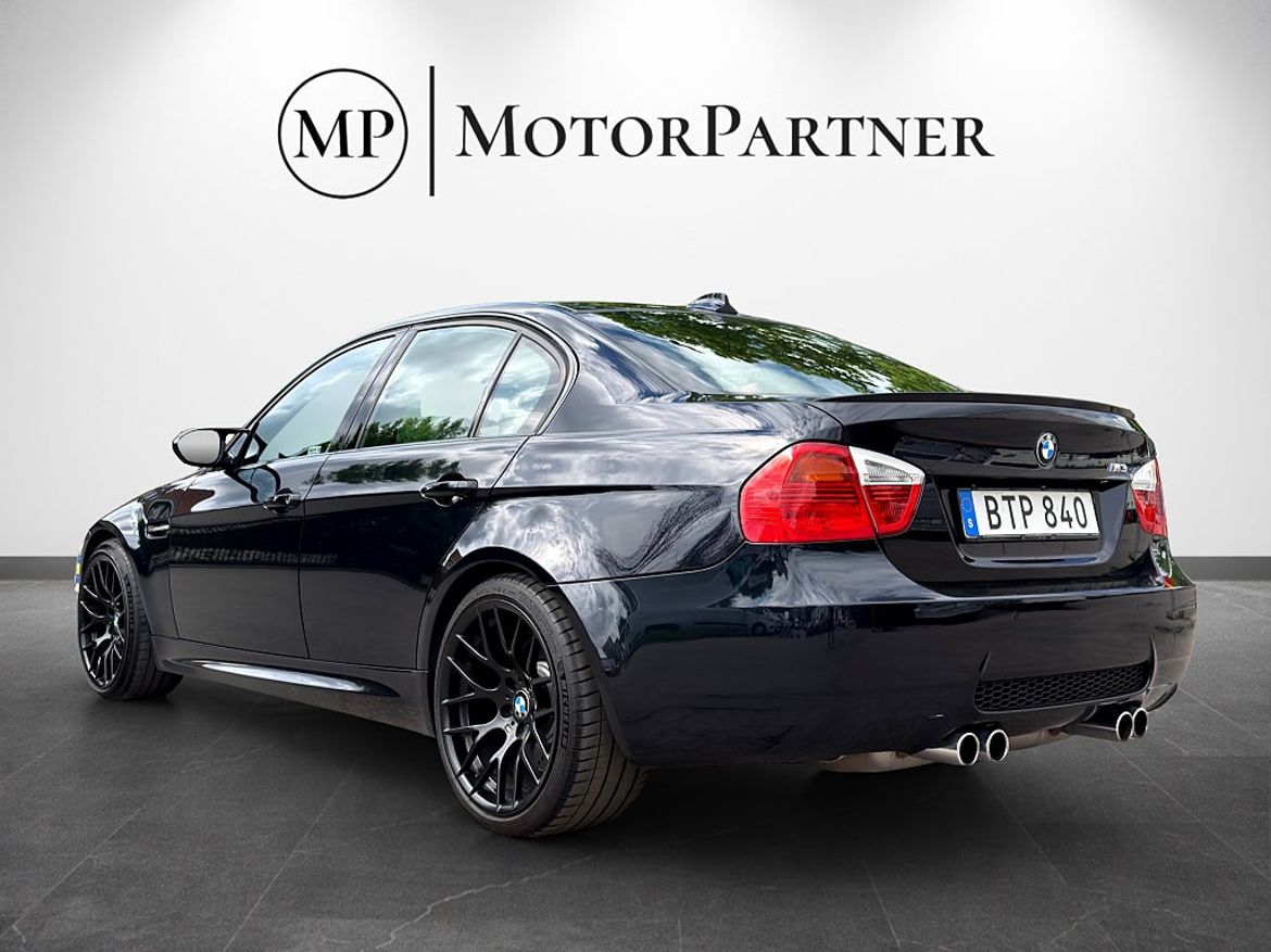 BMW M3 Sedan, bild 5 av 15