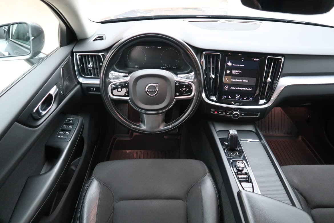 Volvo V60 2021 - miniatyr 6