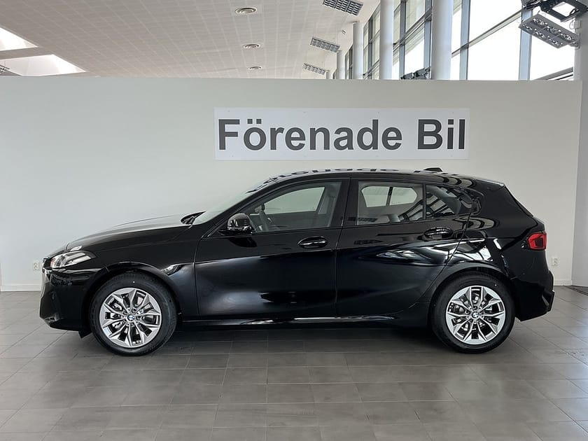 Bild 3 av BMW 120 Privatleasing fr. 2998 kr/mån Rattvärme Park Assist