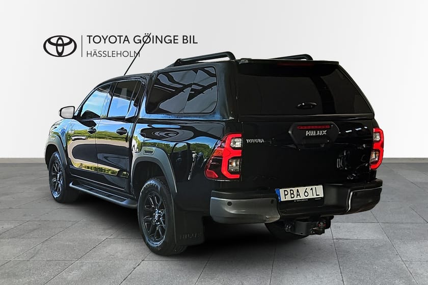 Bild 2 av Toyota Hilux Dubbelhytt D-CAB 2,8 D-4D Invisible Teknikpaket Pris Ex Moms