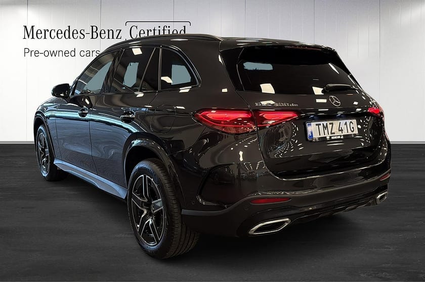 Bild 4 av Mercedes-Benz GLC 300 d e 4MATIC de AMG Drag 360 Digital Light Carplay