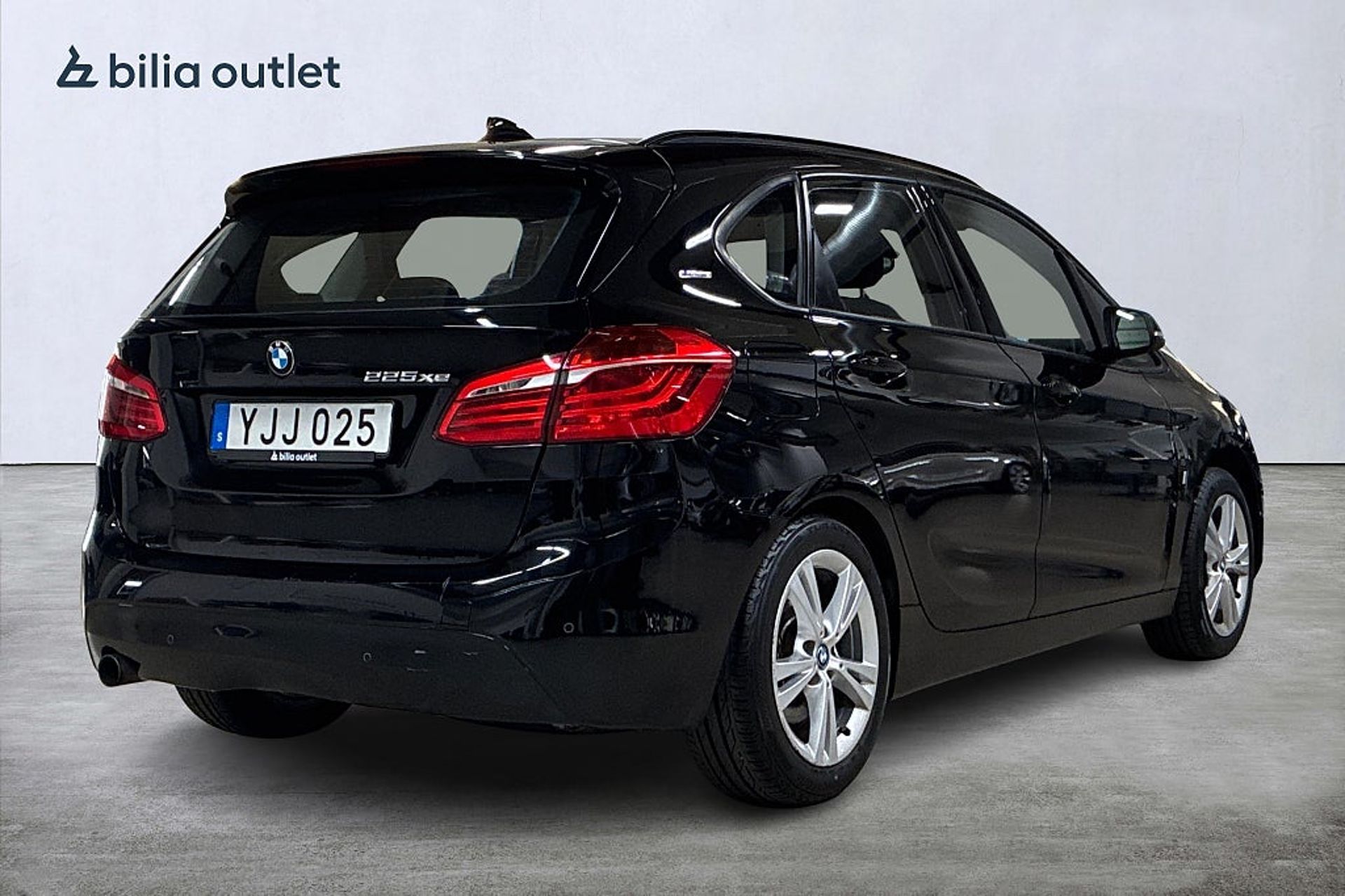 BMW 225 2017, photo 6/10