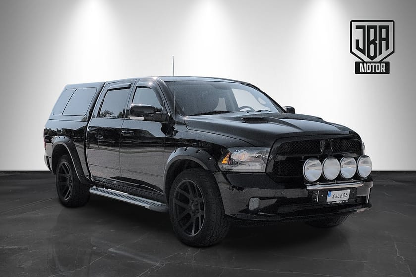 Bild 1 av RAM 1500 Crew Cab 5.7 V8 HEMI 4x4 TorqueFlite Euro 5