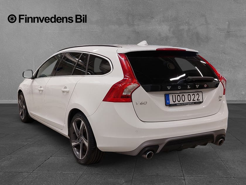 Bild 3 av Volvo V60 D4 AWD R-Design Business E