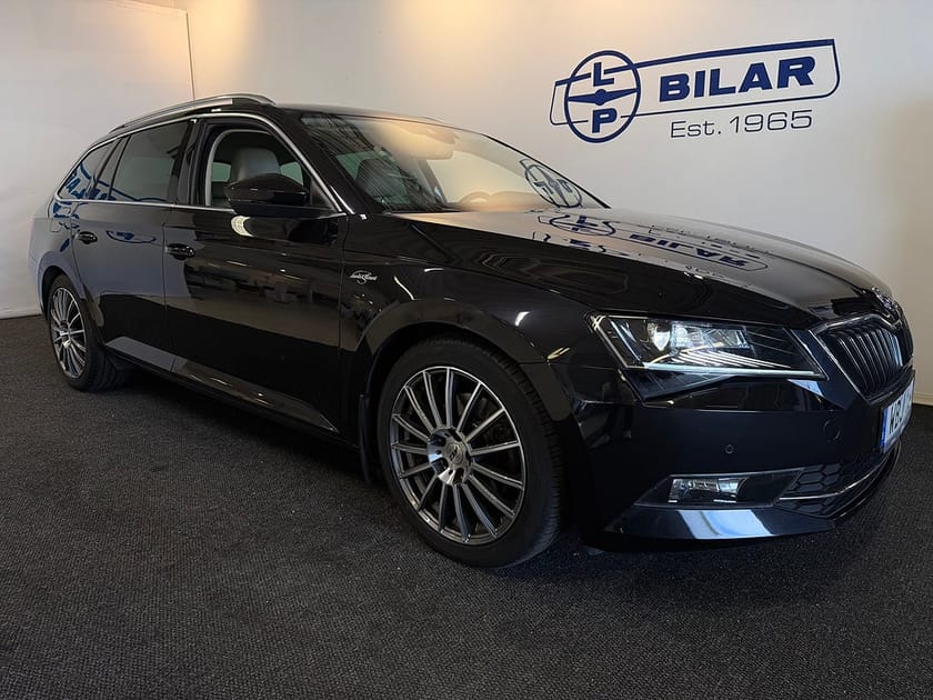 Bild 1 av Škoda Superb Kombi Skoda 2.0 TDI 4x4 L&K | Drag | Vhjul | Minnesstolar | Kamera