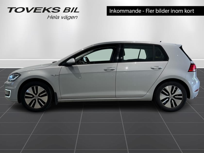 Bild 2 av Volkswagen e-Golf NAVIGATION|ADAPTIV FARTHÅLLARE|VÄRMEPUMP|LED