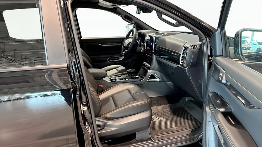 Bild 3 av Ford Ranger PHEV Wildtrak Plug-In 280Hk / 45km el / Lagerbil Uppsala