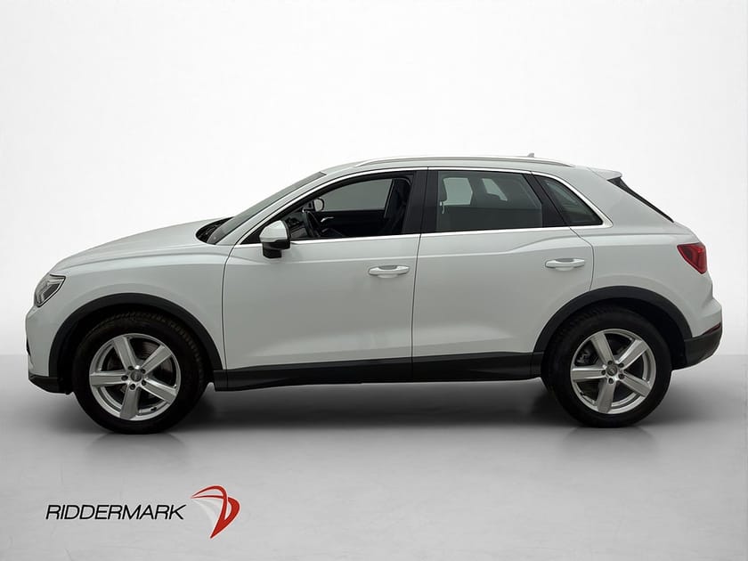 Bild 4 av Audi Q3 40 TFSI quattro 190hk Cockpit CarPlay Adaptiv-Fart