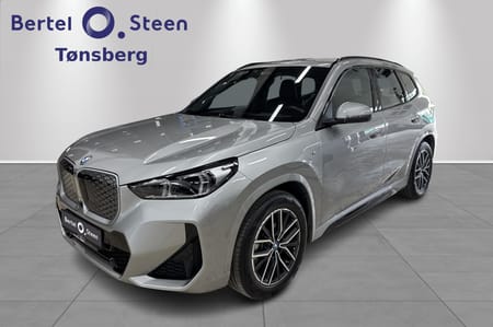 BMW iX1 xDrive30 iX x Drive 30 lav km stand