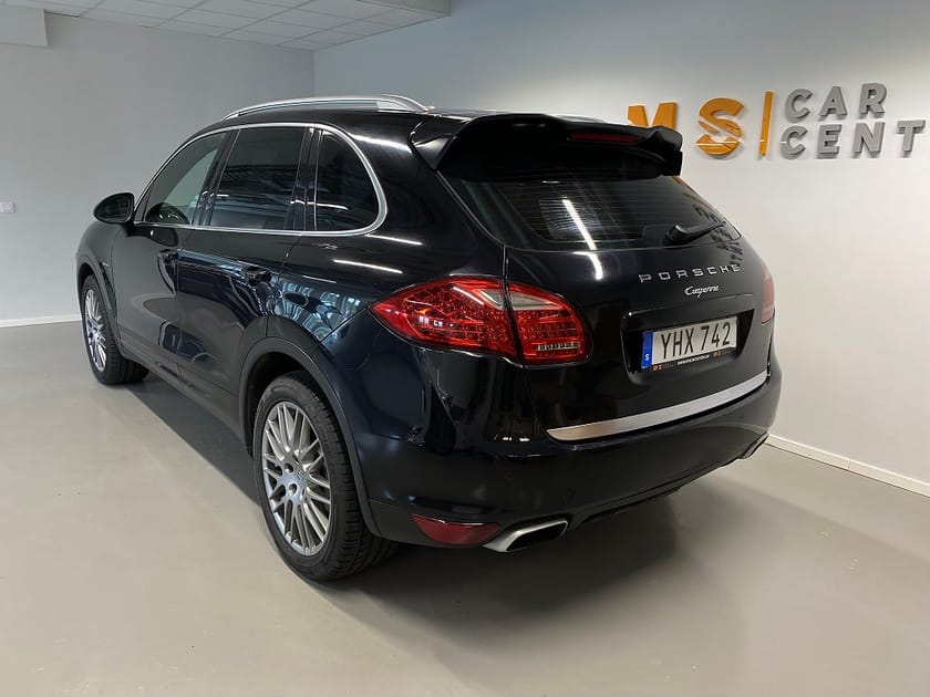 Bild 4 av Porsche Cayenne Diesel TipTronic S AWD Navi Nybes