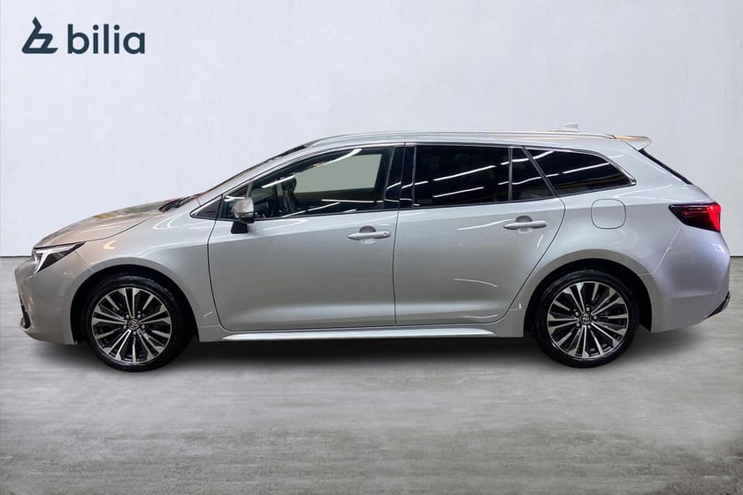 Bild 3 av Toyota Corolla Touring Sports Hybrid 1,8 Style Appstyrd Värmare