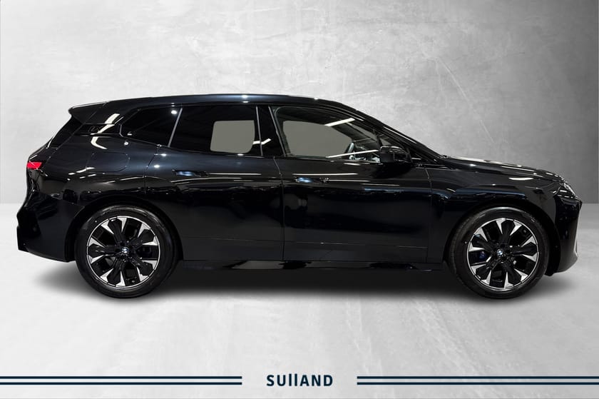 Bilde 3 av BMW iX xDrive60 – 544 hk – Flott utstyrsnivå – Norsk bil