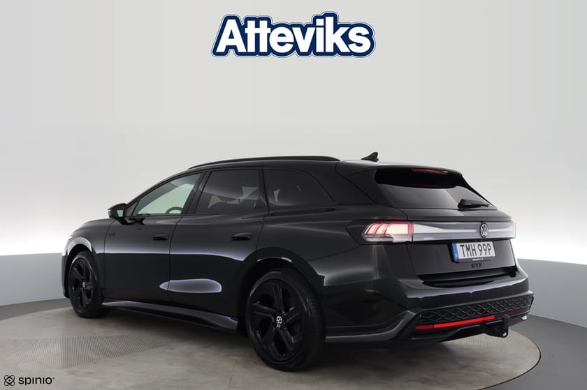 Bild 4 av Volkswagen ID.7 GTX Tourer Edition 4motion 340hk *Drag/Panorama/HarmanKar