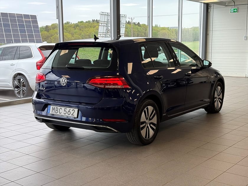 Bild 2 av Volkswagen e-Golf 136Hk Carplay Kamera Navi