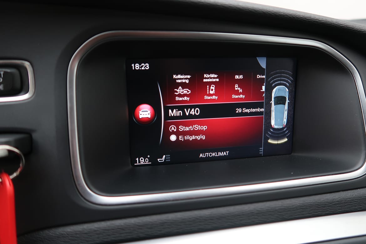 Volvo V40 2015 - miniatyr 13