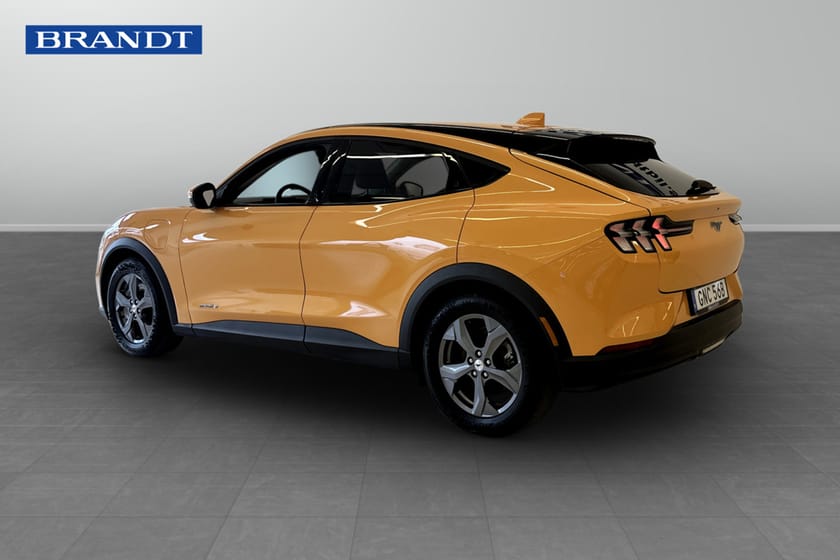 Bild 2 av Ford Mustang Mach-E Standard Range RWD, (70 kWh) 269hk (198kWh)