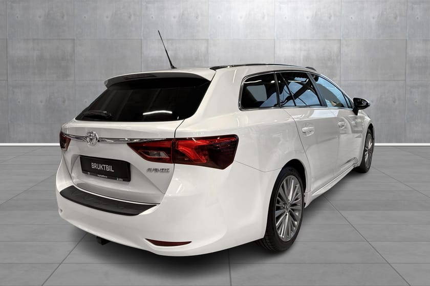 Bilde 5 av Toyota Avensis Stasjonsvogn Stv. Aut. KUN 50609 km på telleren!