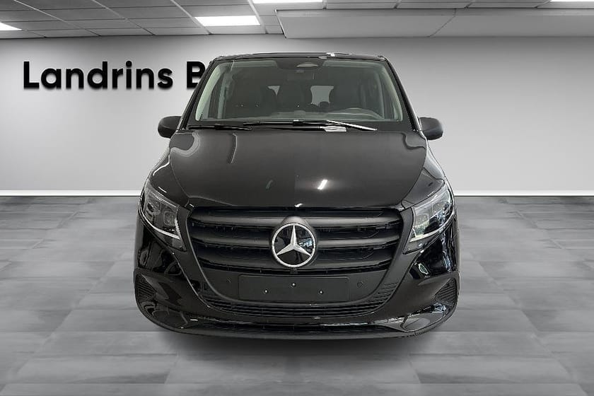 Bild 2 av Mercedes-Benz eVito Tourer 129 3.5t