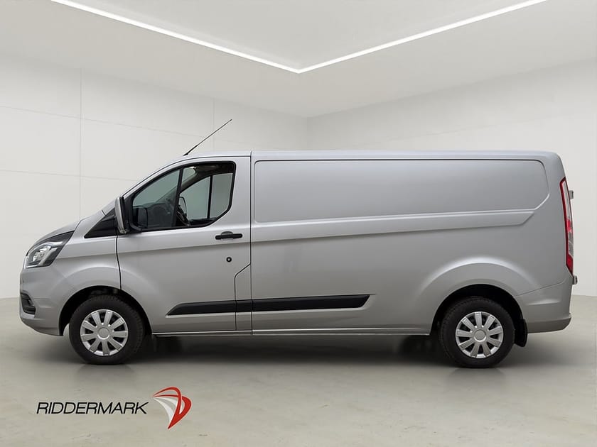 Bild 4 av Ford Transit Custom 300 transit-custom L2 Värmare A/C Drag 3-Sits PDC 1-Brukare