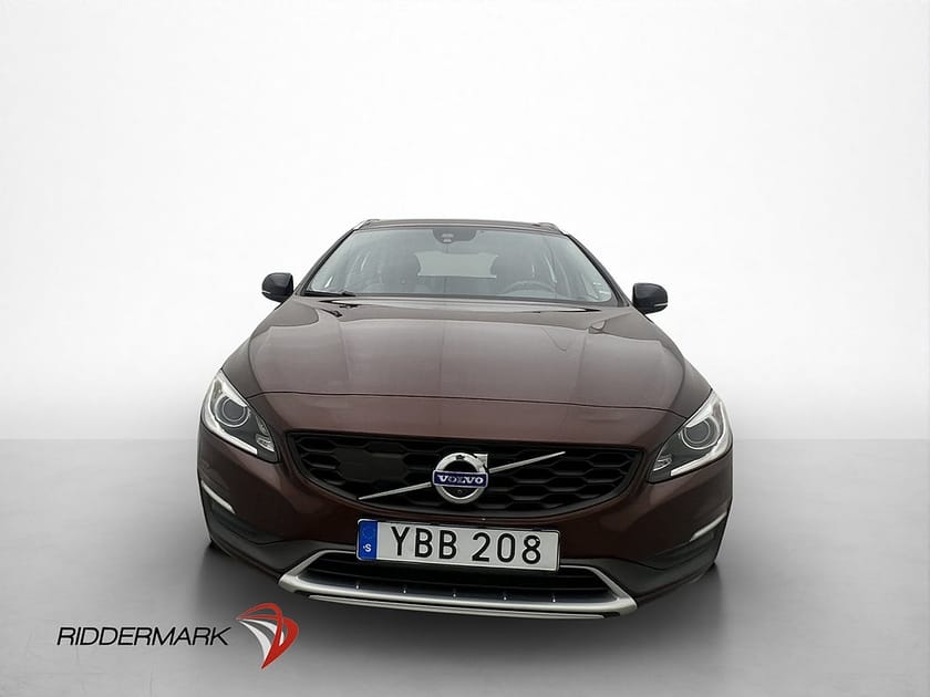 Bild 2 av Volvo V60 Cross Country D4 AWD 220hk Summum D-värm B-kam VOC