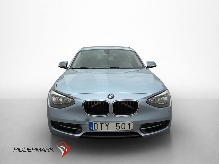 Bild 2 av BMW 118d 143hk Sport line Två-Brukare P-Sensorer Farthållare