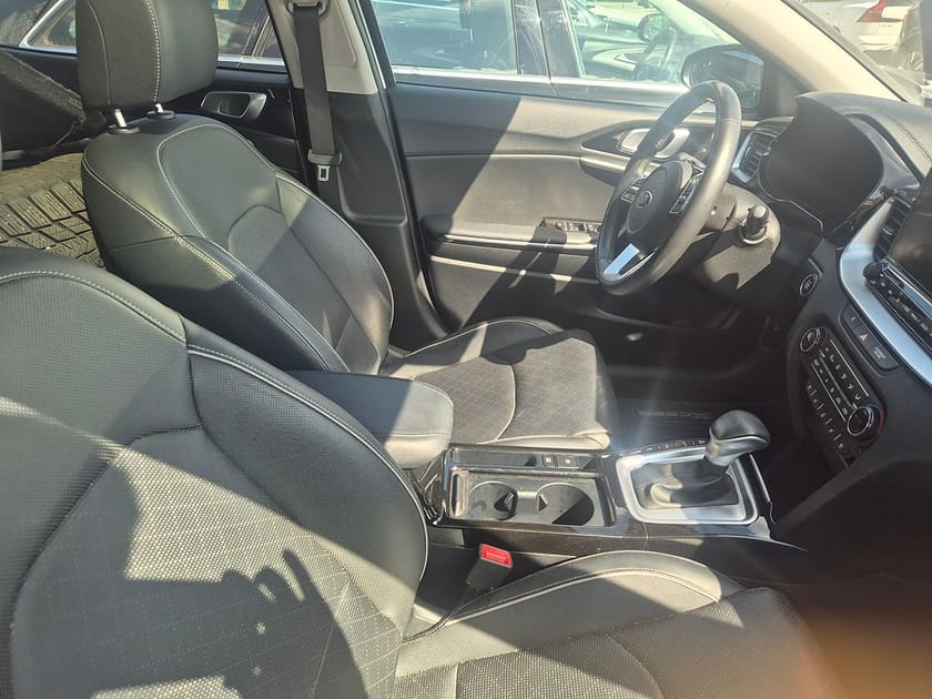 Bild 4 av Kia XCeed Plug-in Hybrid Advance plus Plug in 141HK Panorama