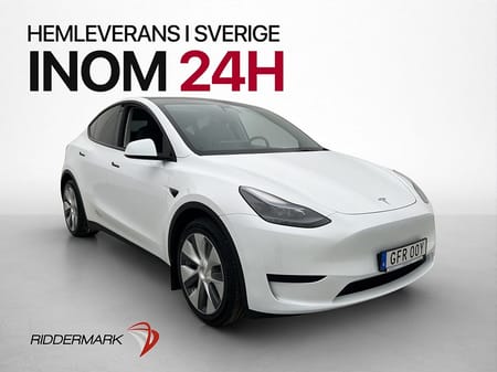 Tesla Model Y Standard Range RWD Pano Kamera Värmepump Drag