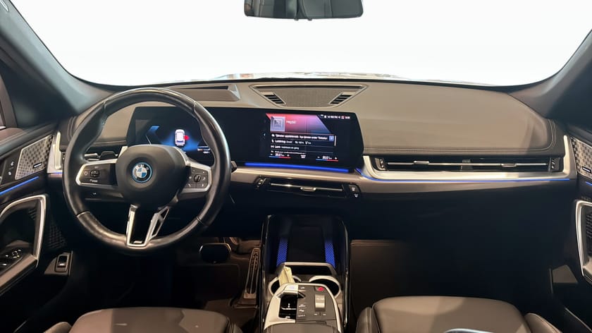 Bild 4 av BMW iX1 xDrive30 U11