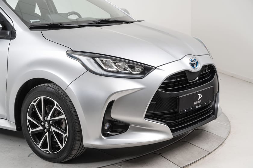 Bilde 3 av Toyota Yaris Hybrid