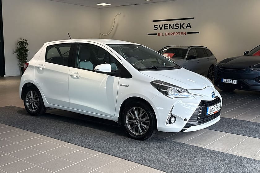 Bild 1 av Toyota Yaris Hybrid e-CVT1 101 hk Active/B-kamera/M-värmare /1 Ägare