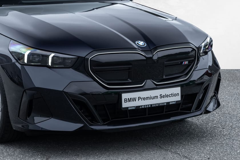 Bilde 2 av BMW i5 M60 xDrive Touring 601 hk|B&W|Panorama|Komfortseter