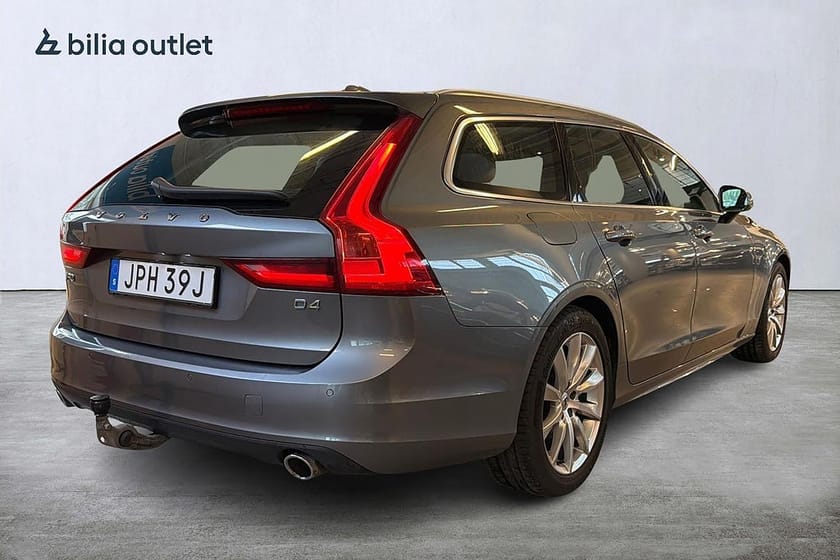 Bild 5 av Volvo V90 D4 Geartronic Momentum Advanced SE II Dragkrok Värmare