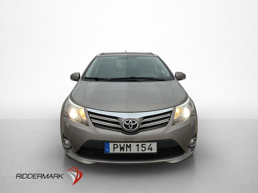 Bild 2 av Toyota Avensis Kombi 2.0 152hk Edition 50 Kamera Farthållare