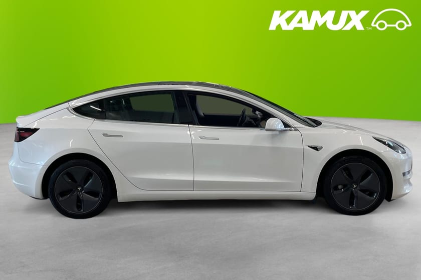 Bild 2 av Tesla Model 3 Long Range AWD Pano Kamera Navi Moms 440hk