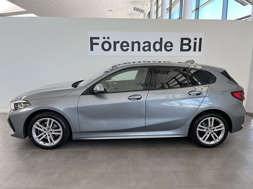 Bild 3 av BMW 118i 118 4,95 ränta M Sport Rattvärme Park Assist