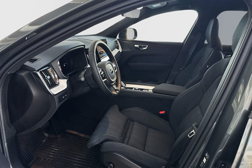 Bild 4 av Volvo XC60 T6 Plus Dark Nordic Edition