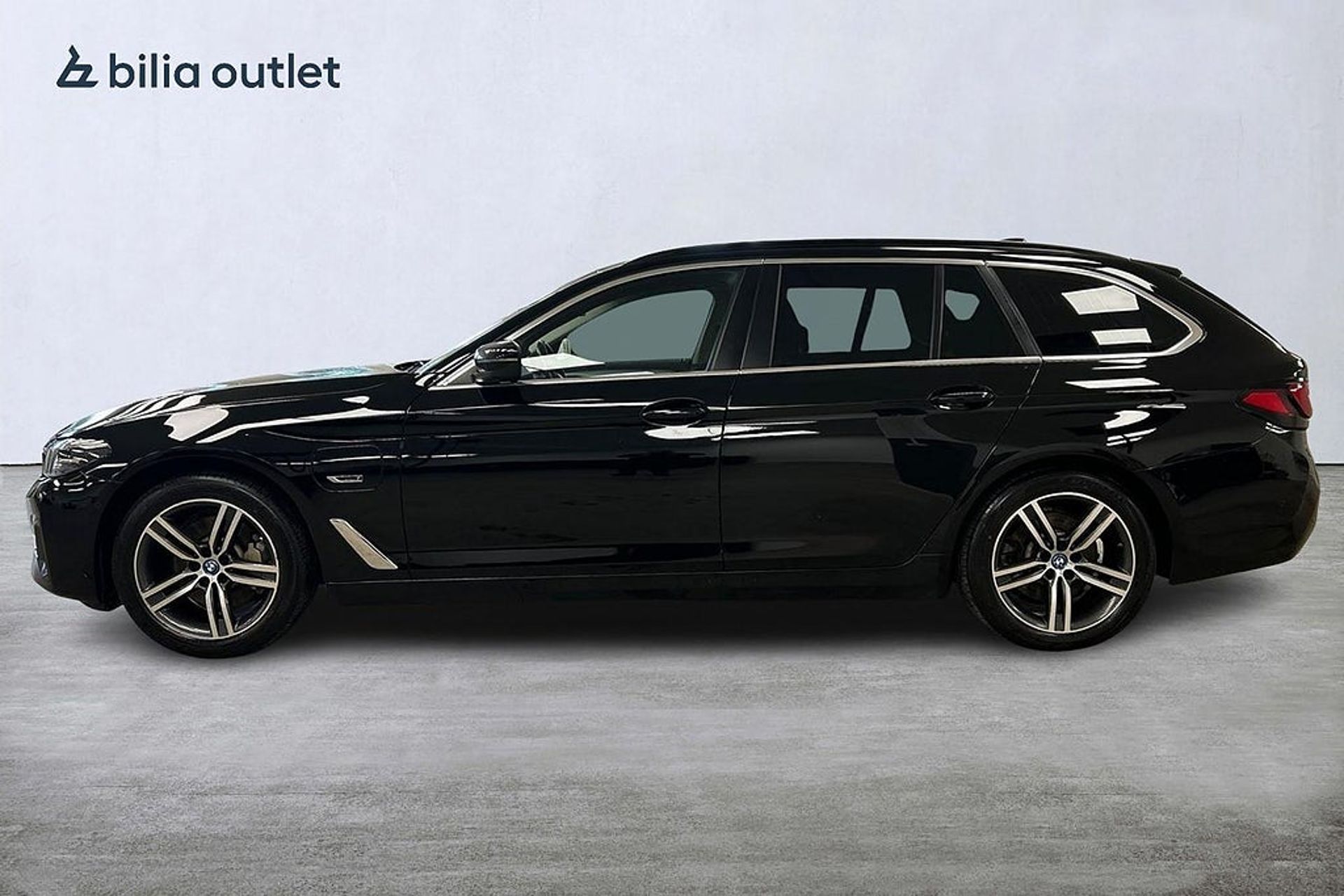 BMW 530 e xDrive Touring Steptronic 2022, kuva 6/10