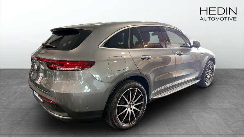 Bild 3 av Mercedes-Benz EQC 400 4MATIC 408hp AMG Line / Head-Up / Läder